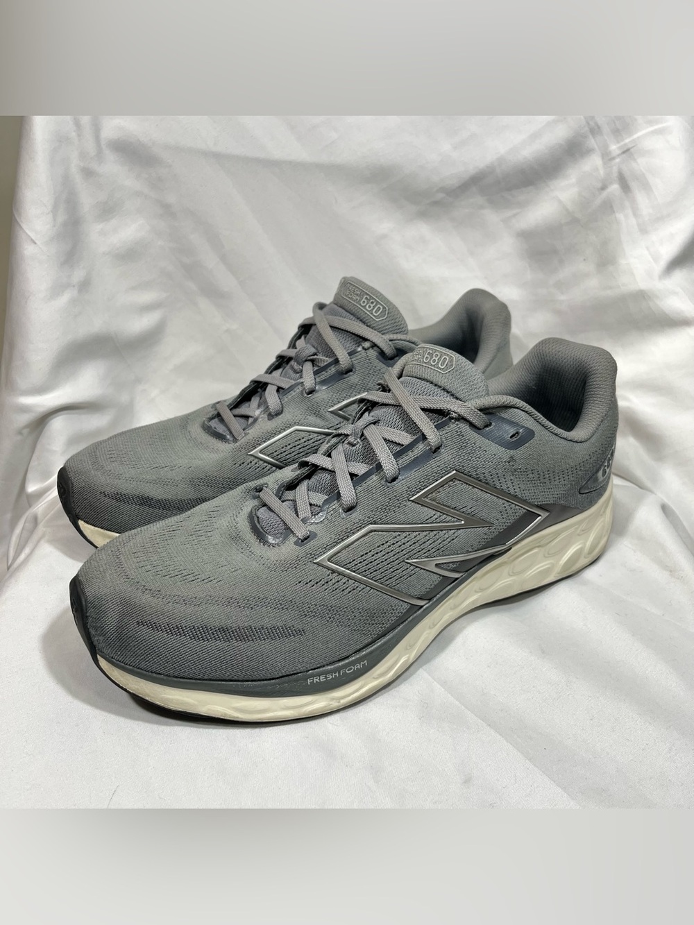 New Balance 660 V8 Fresh Foam Running Shoes Mens Size 14 Grey
